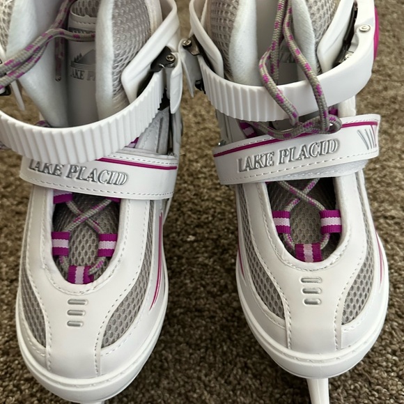 Lake Placid Youth ICE SKATES - Picture 1 of 5